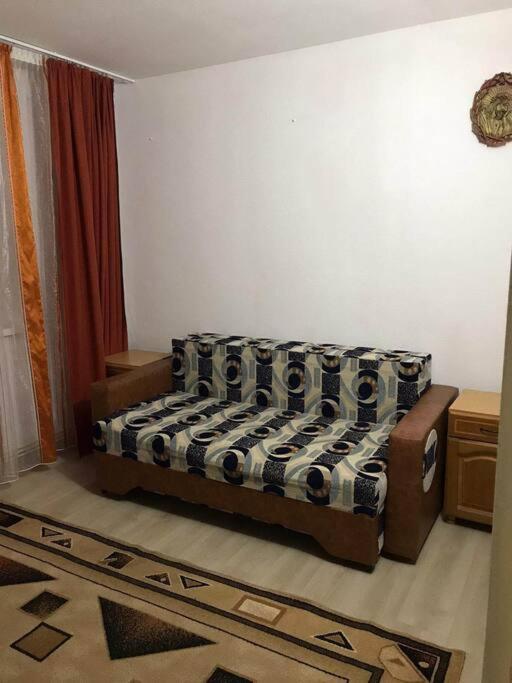 Apartament Confortabil Пітешть Екстер'єр фото